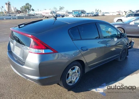 2013 Honda Insight Lx from USA, damaged, VIN JHMZE2H55DS006440
